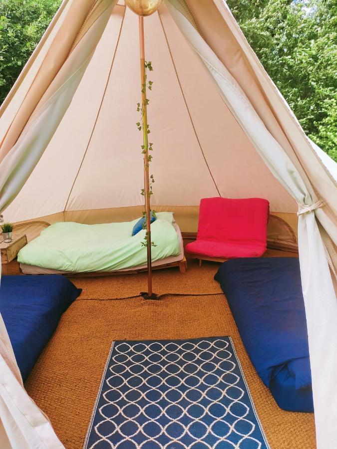 Hotel Battle Pods And Bells Glamping Exterior foto